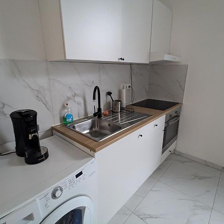 Nord-Apartment 6 I 1 Zimmer Mit Wlan & Walk-In Regendusche Bremerhaven Buitenkant foto
