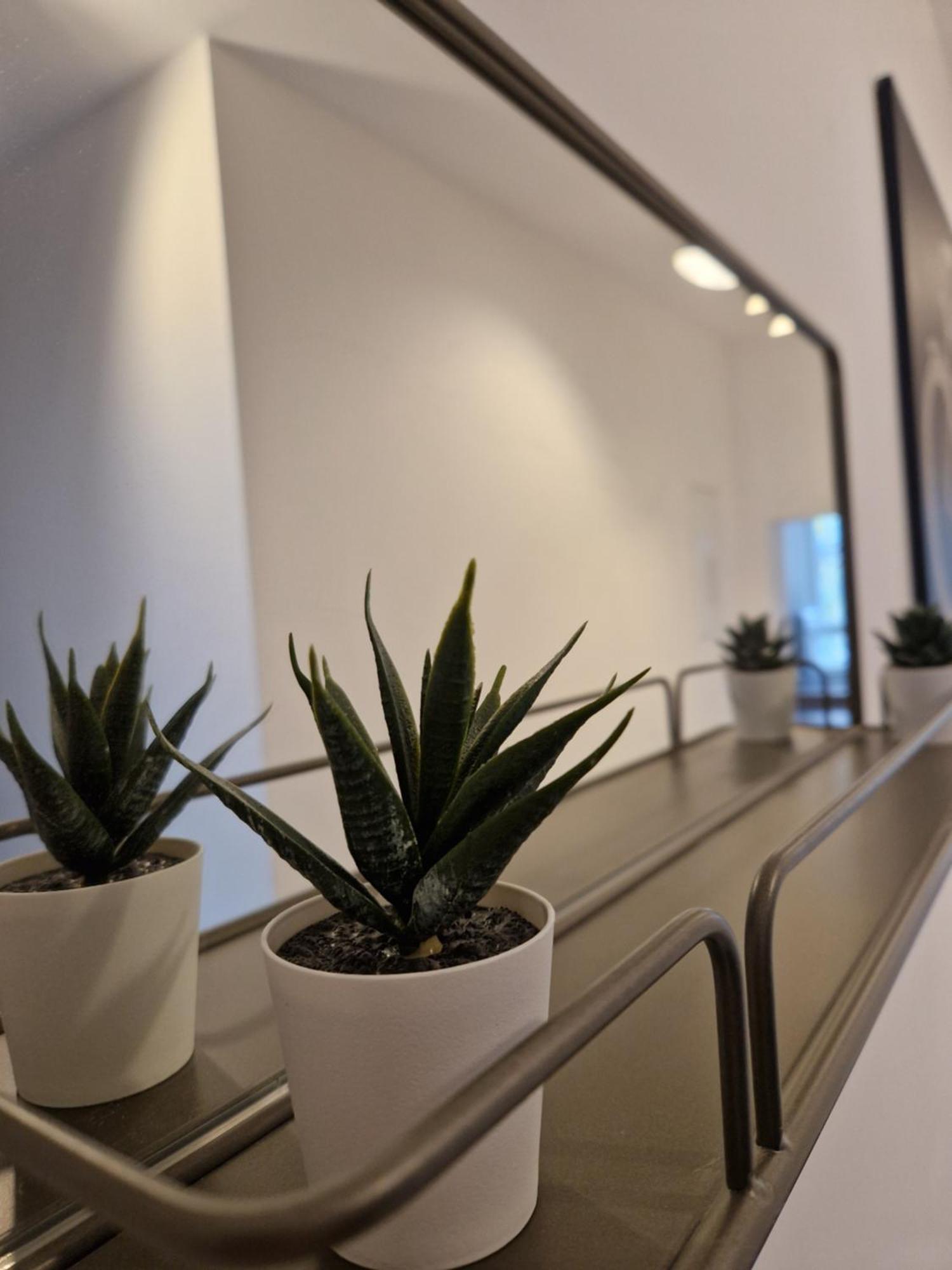 Nord-Apartment 6 I 1 Zimmer Mit Wlan & Walk-In Regendusche Bremerhaven Buitenkant foto