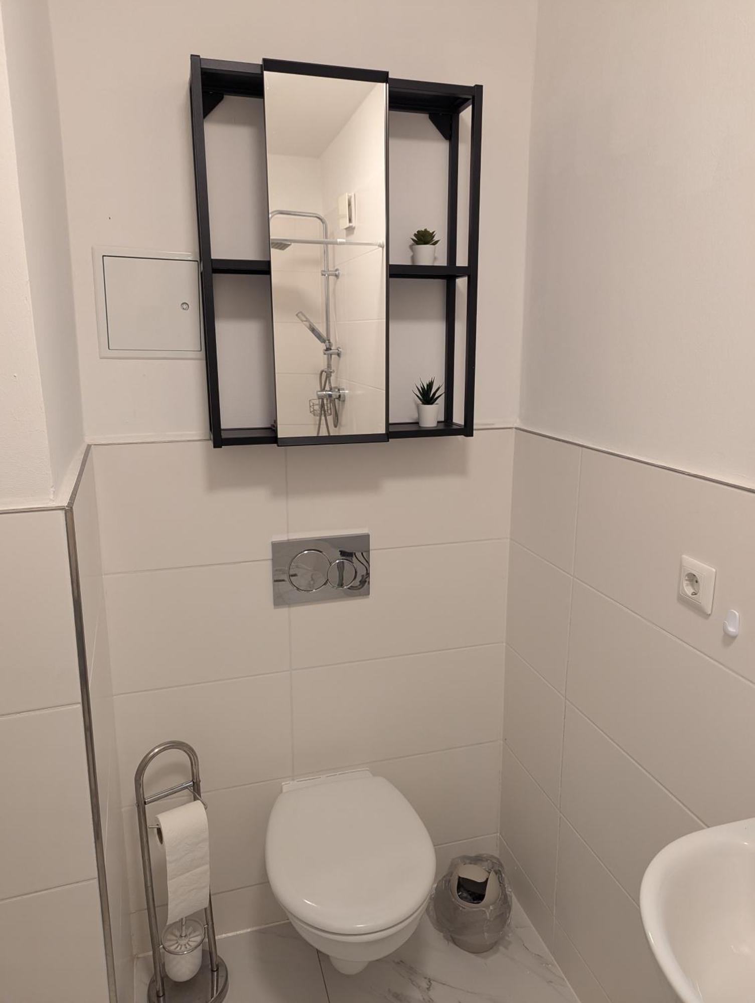 Nord-Apartment 6 I 1 Zimmer Mit Wlan & Walk-In Regendusche Bremerhaven Buitenkant foto