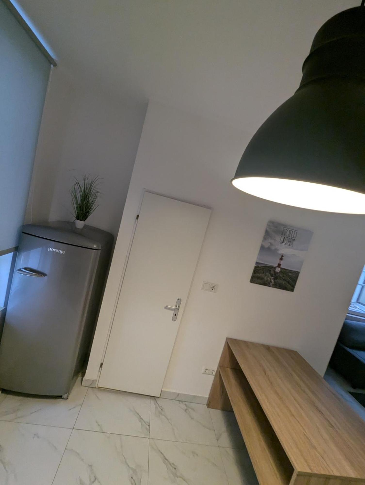 Nord-Apartment 6 I 1 Zimmer Mit Wlan & Walk-In Regendusche Bremerhaven Buitenkant foto